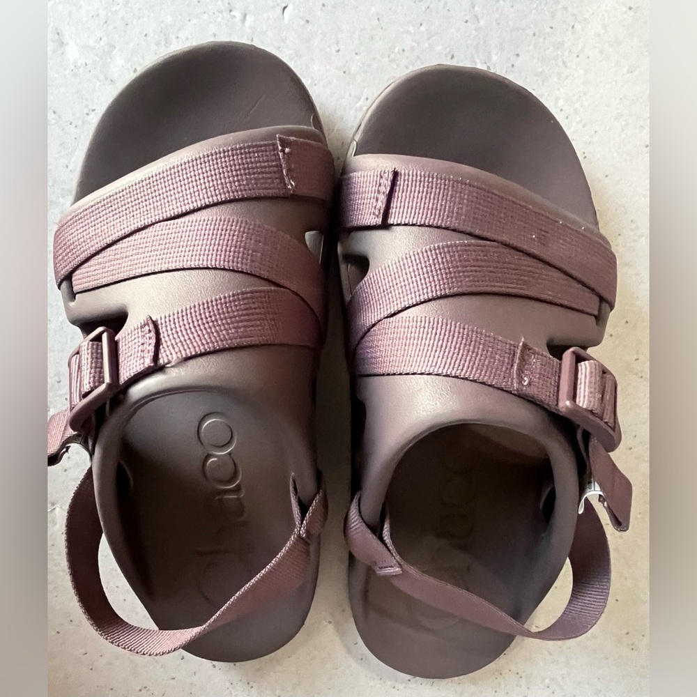 Chaco Chillos‎ Sport Sandals Women's 7 Purple Strappy Slip On Performance Shoes